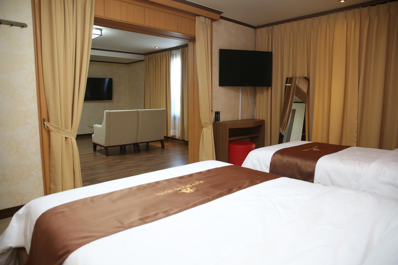 Uljin Grand Hotel Exterior photo