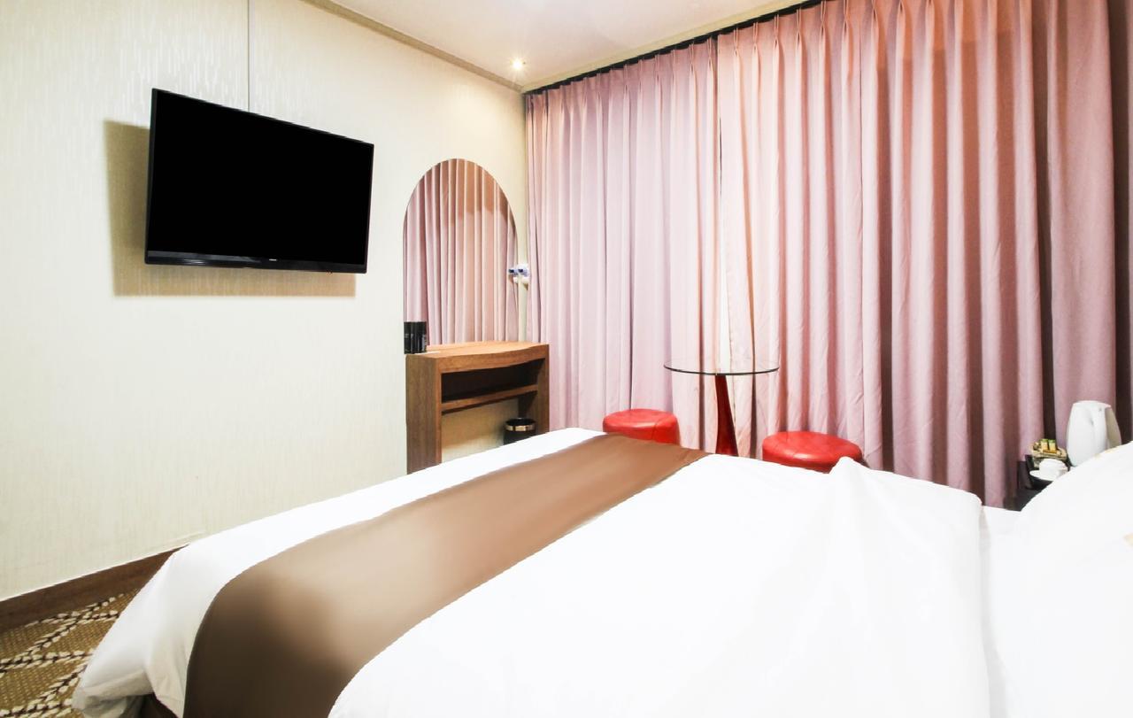 Uljin Grand Hotel Exterior photo